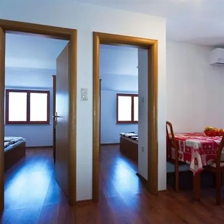 Appartement Katic *